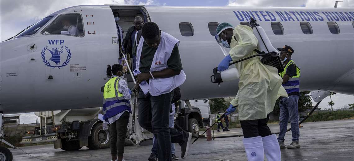 OMS y agencia de salud africana lanzan plan de $518 millones para combatir brote de ébola