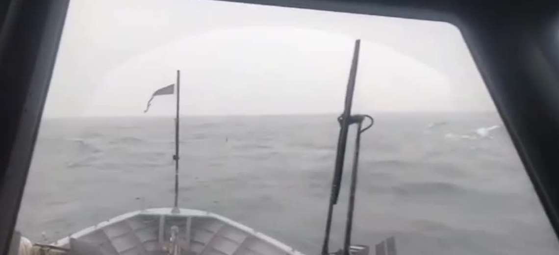 Autoridades intensifican búsqueda de pescadores de